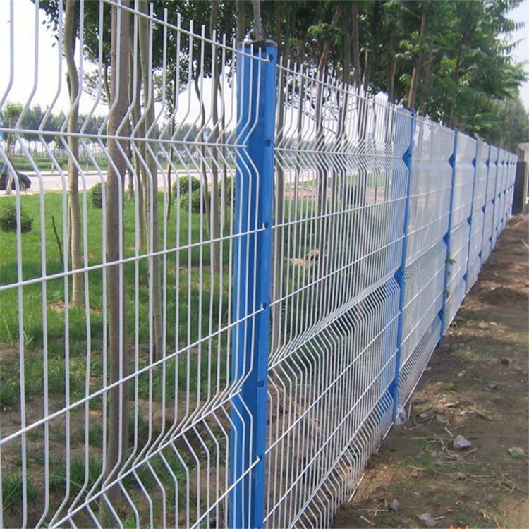 桃形柱護(hù)欄網(wǎng)案例展示圖片4 桃形柱護(hù)欄網(wǎng)案例展示圖片4